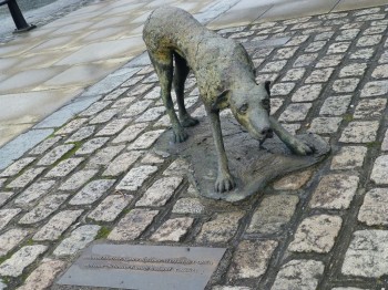 Dublin Famine Memorial Hund